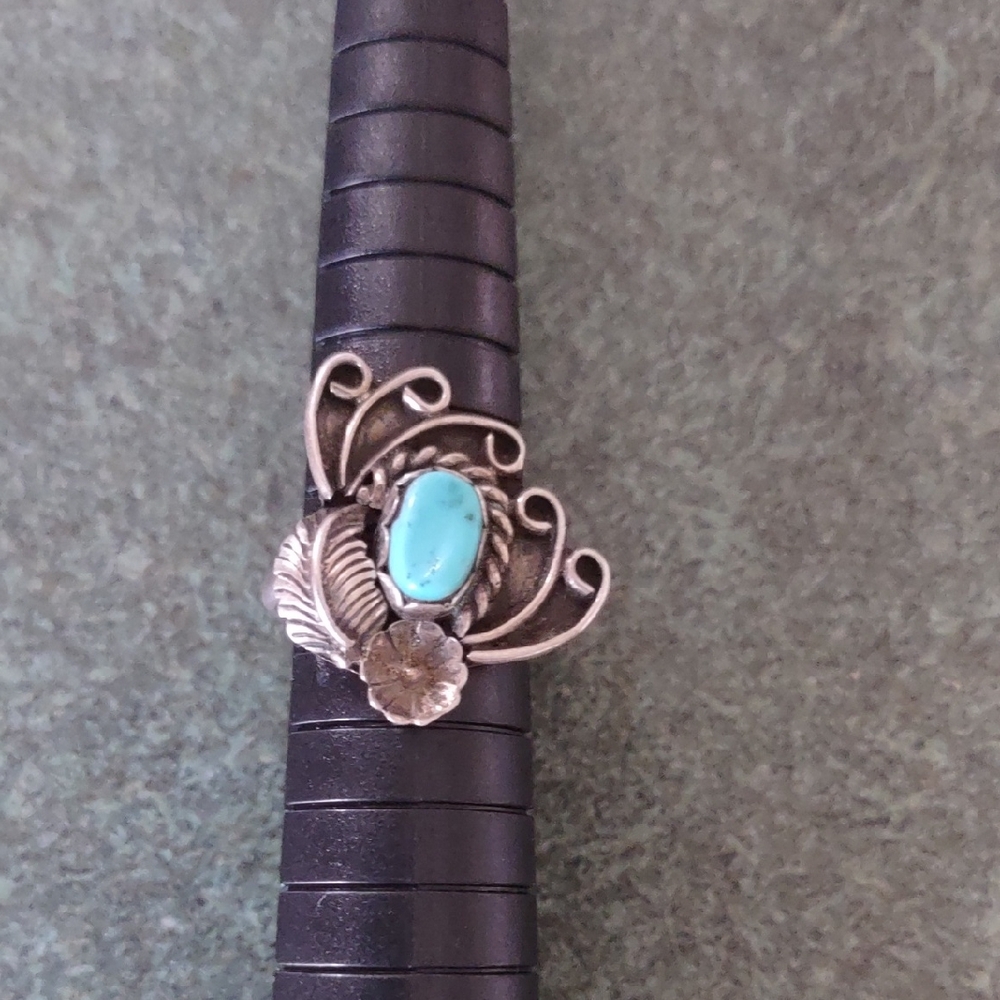 Sterling Silver and Turquoise Flower and Feather Native American Ring Size 5